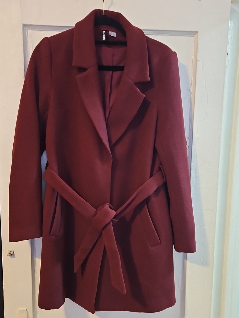 H&M Women's Belted Trench Coat - Burgundy